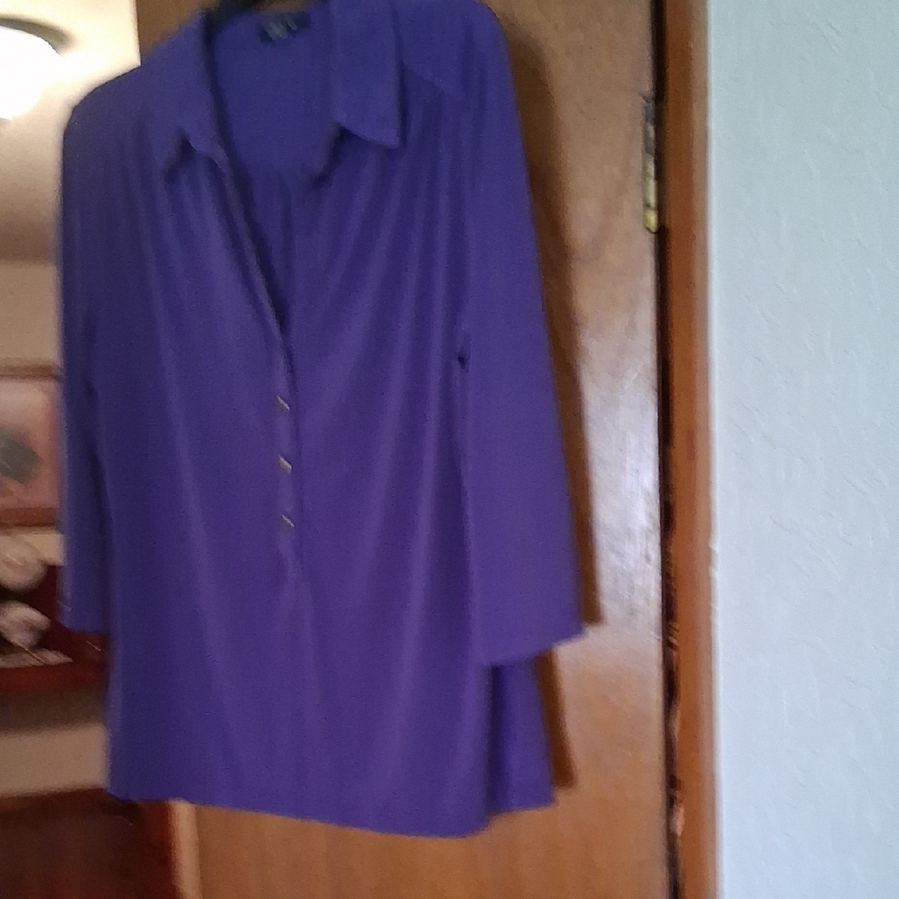Women's Alfani Purple Blouse.  Size XL.  Length 23 Inches.